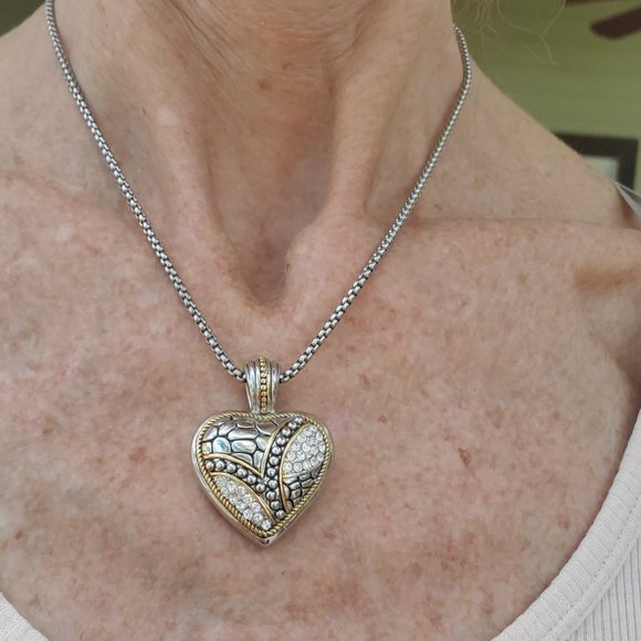 Vintage Adjustable Two-Tone Silver/Gold Heart Necklace - Picture 3 of 8